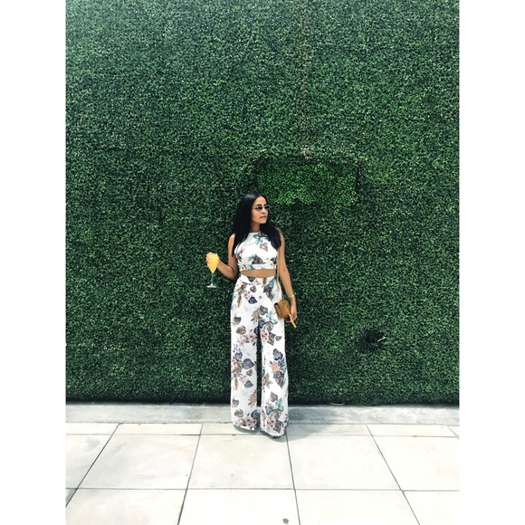 steps new york Other - WORN ONCE FLORAL TWO PIECE SET